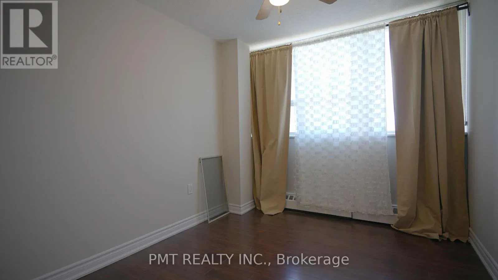 904 - 530 LOLITA GARDENS