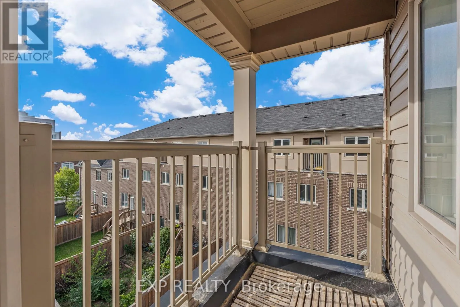 392 GRINDSTONE TRAIL