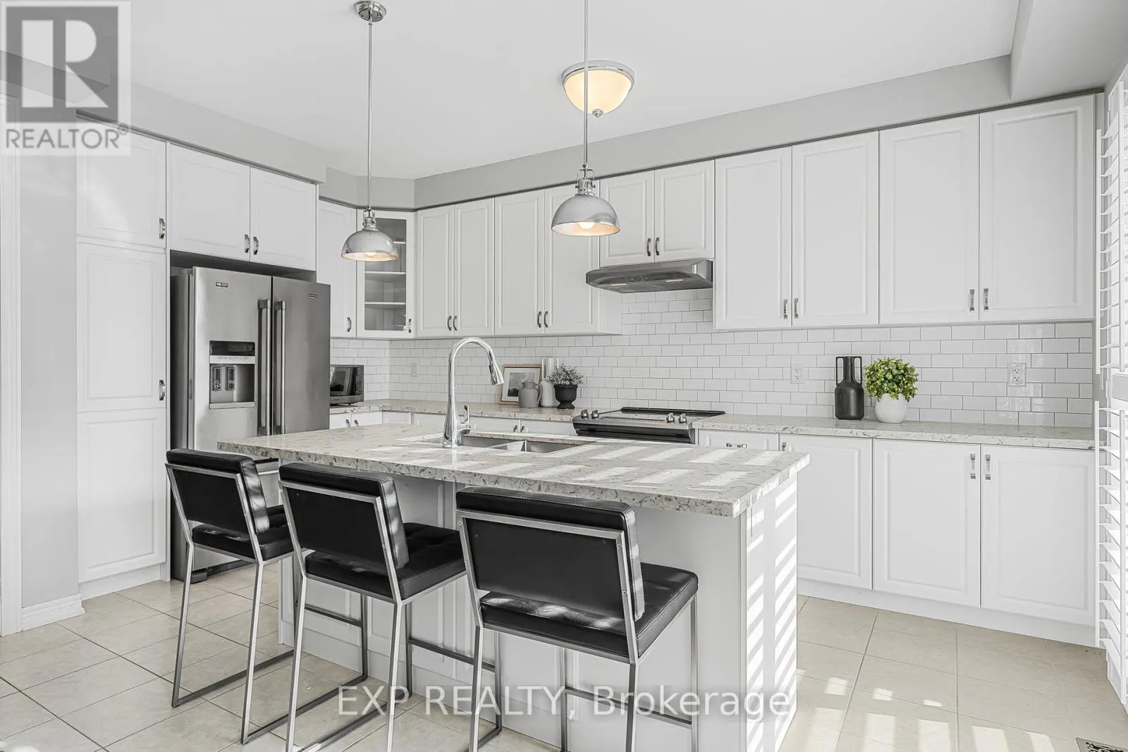 392 GRINDSTONE TRAIL