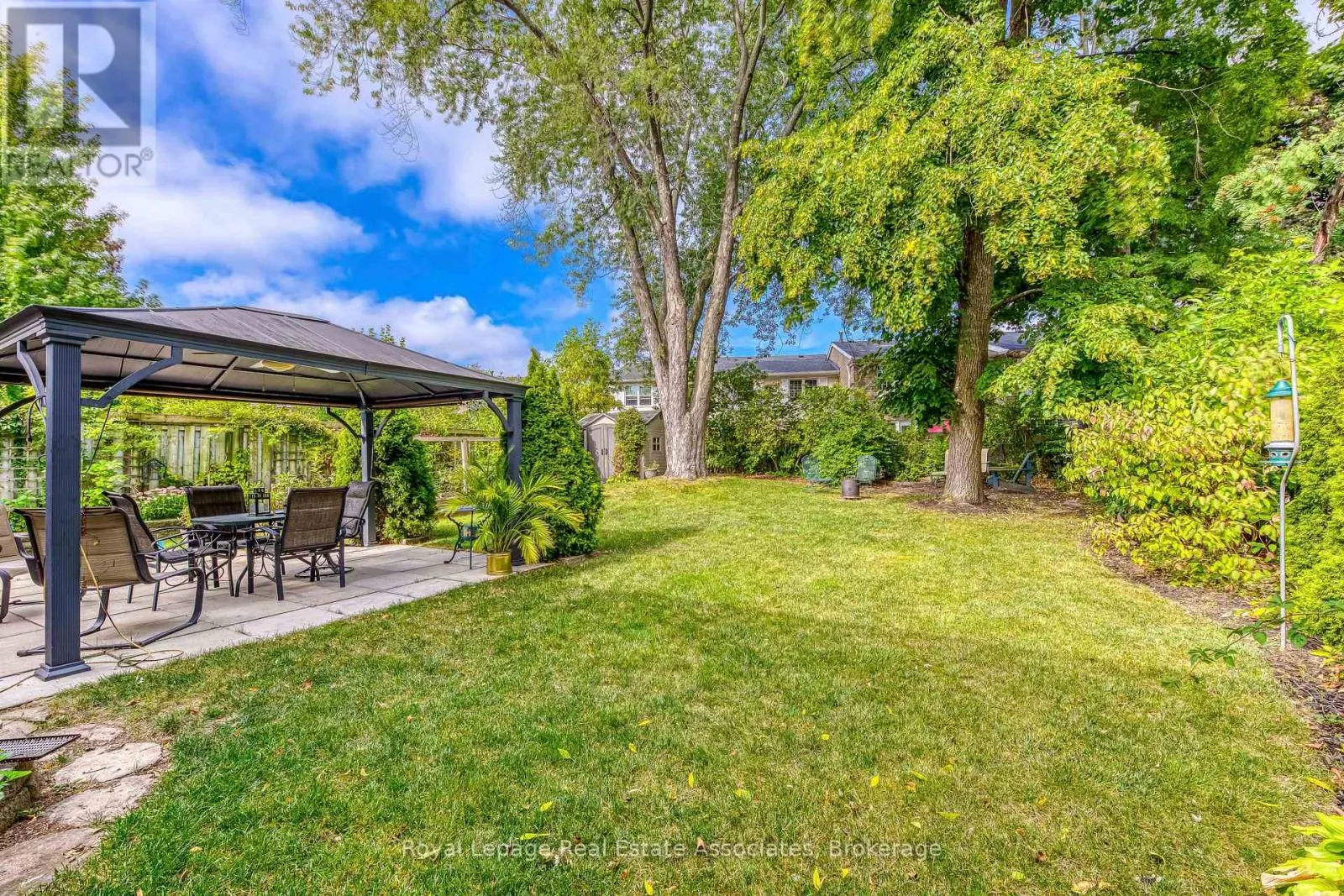 2406 BUTTONBUSH CRESCENT