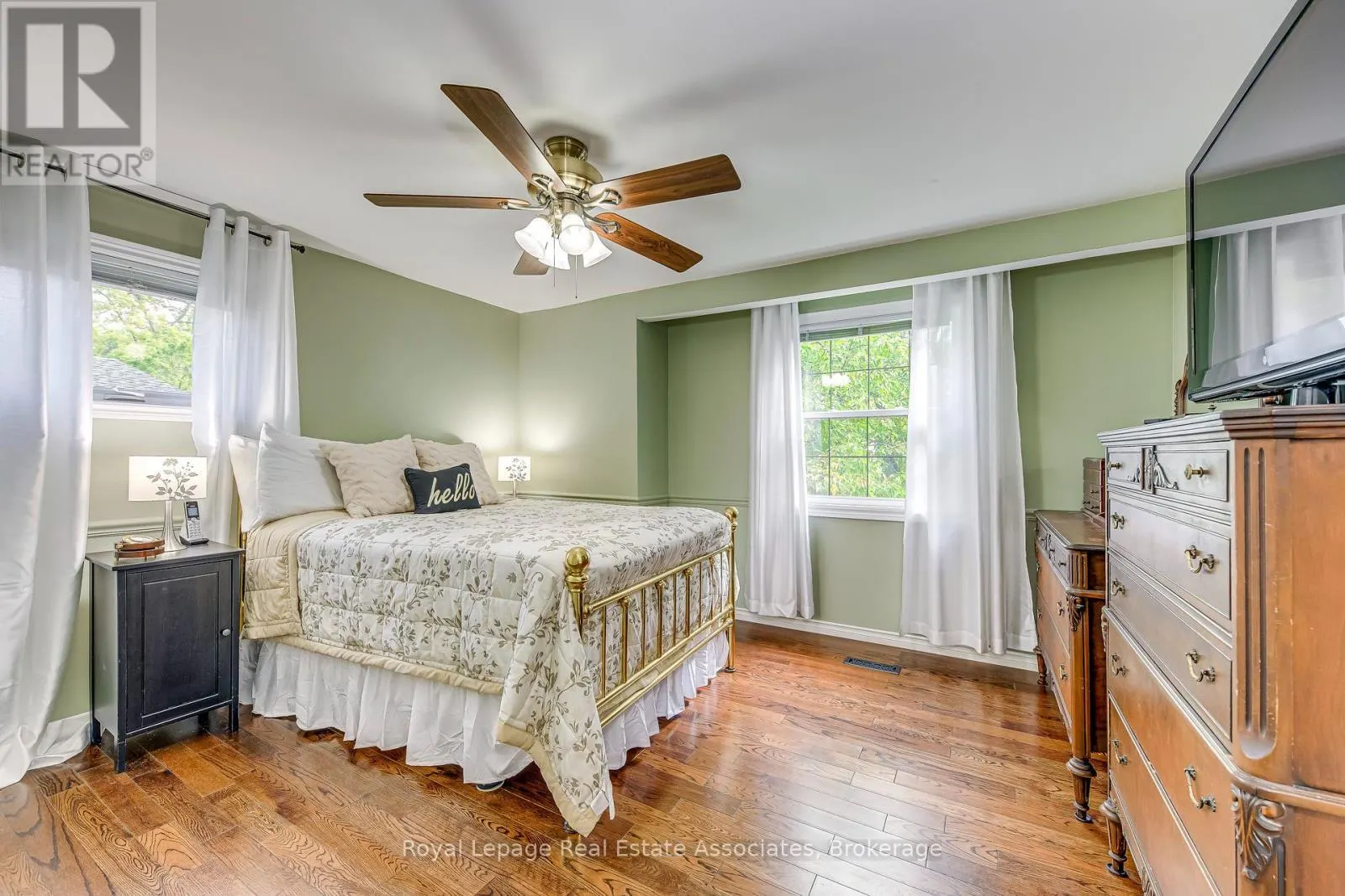 2406 BUTTONBUSH CRESCENT