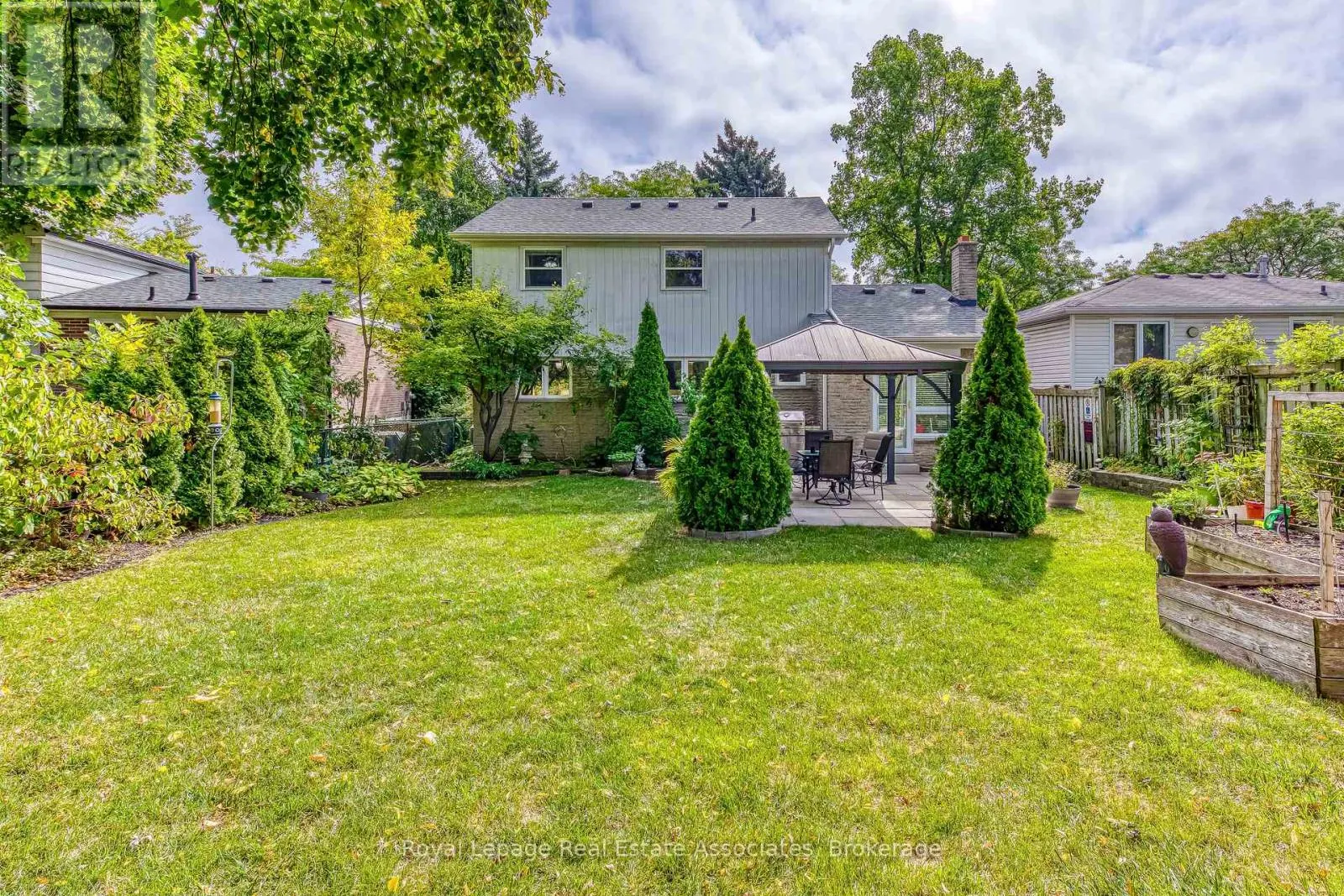 2406 BUTTONBUSH CRESCENT