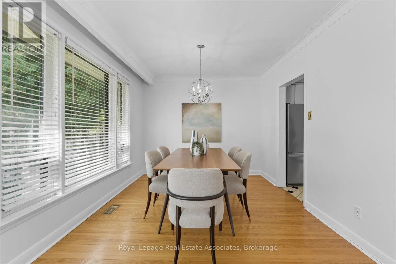 1229 WELWYN DRIVE