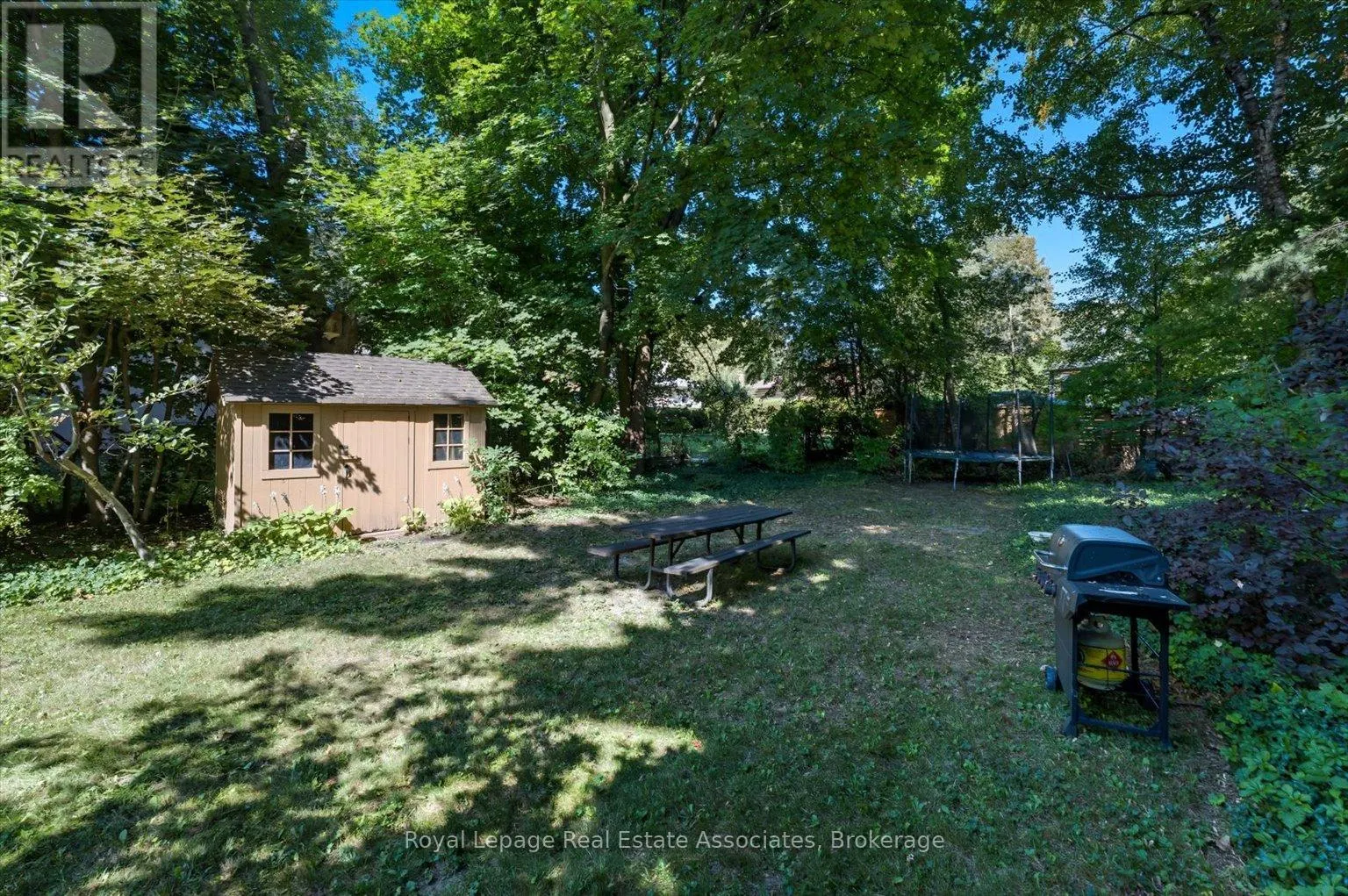 1229 WELWYN DRIVE