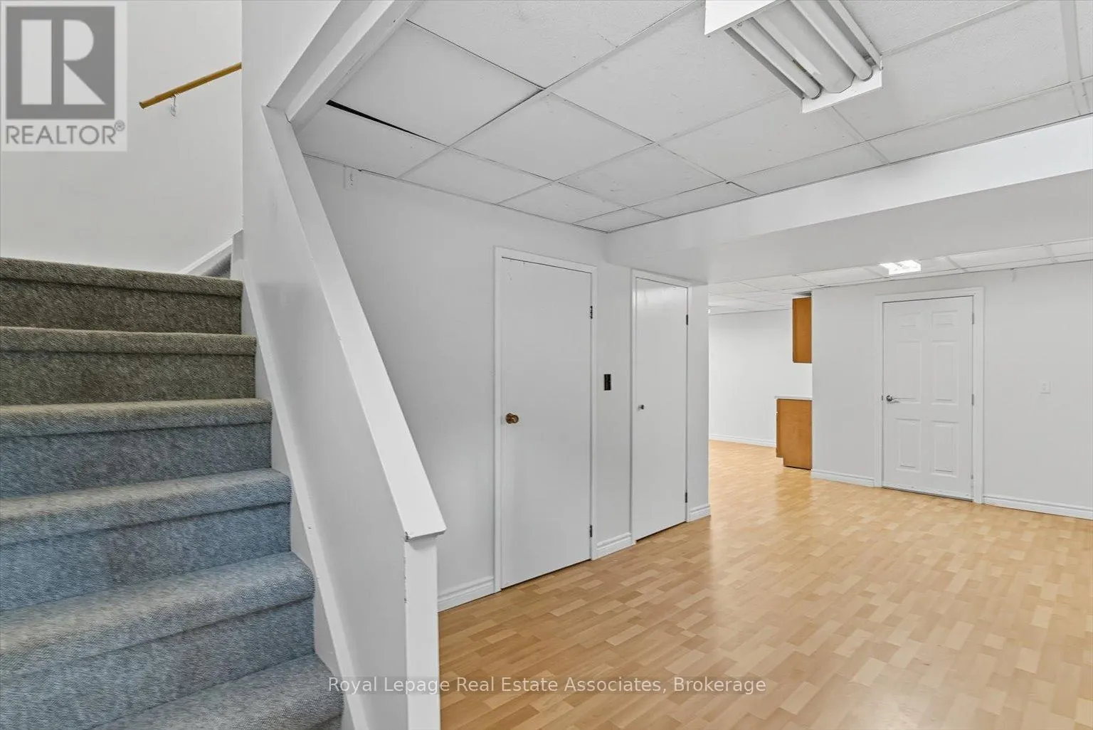 1229 WELWYN DRIVE