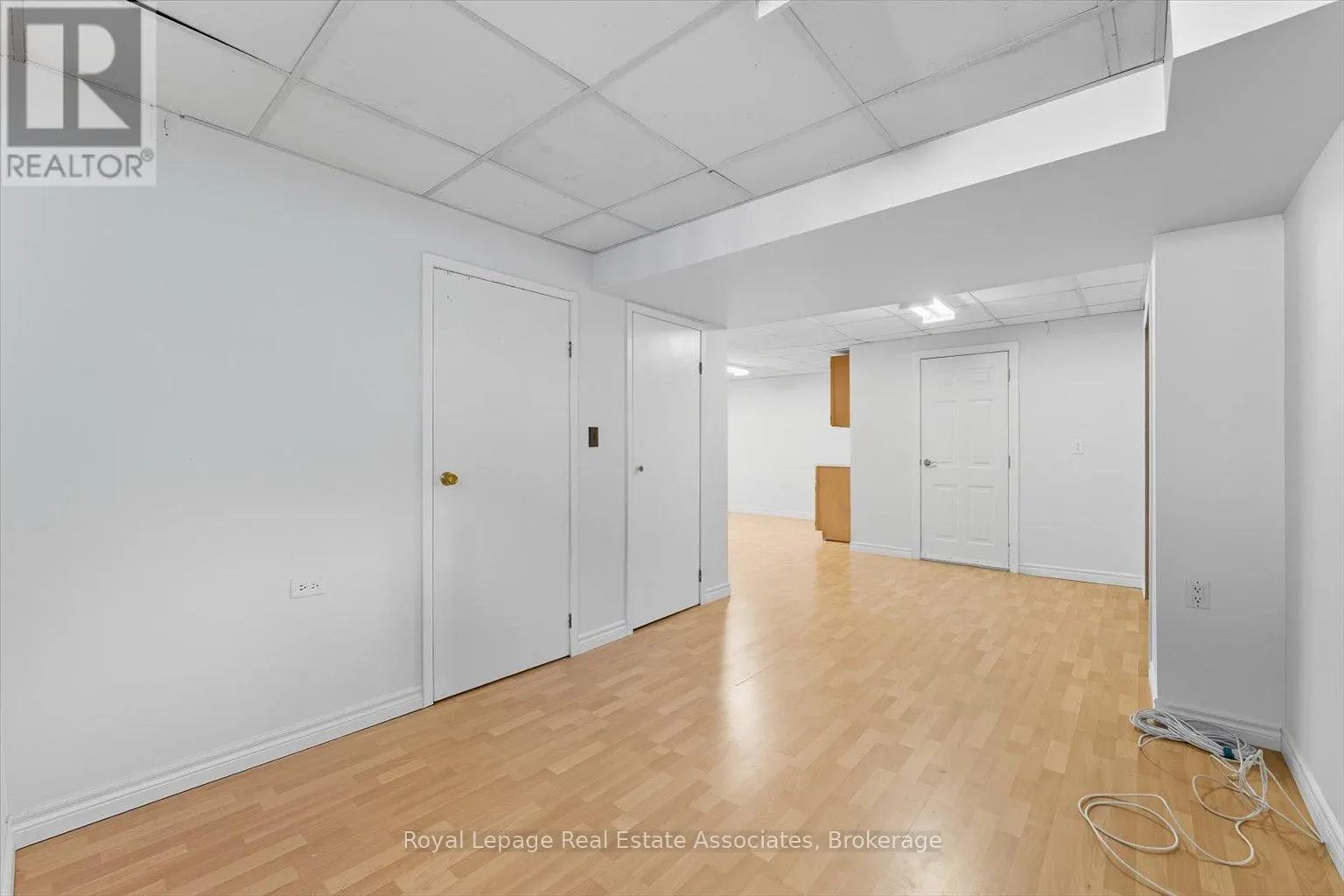 1229 WELWYN DRIVE