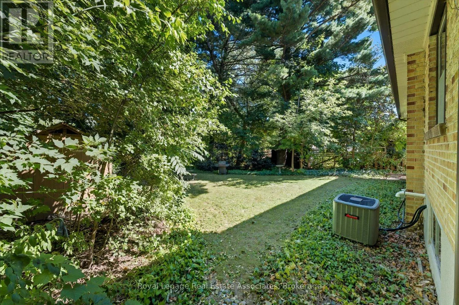 1229 WELWYN DRIVE