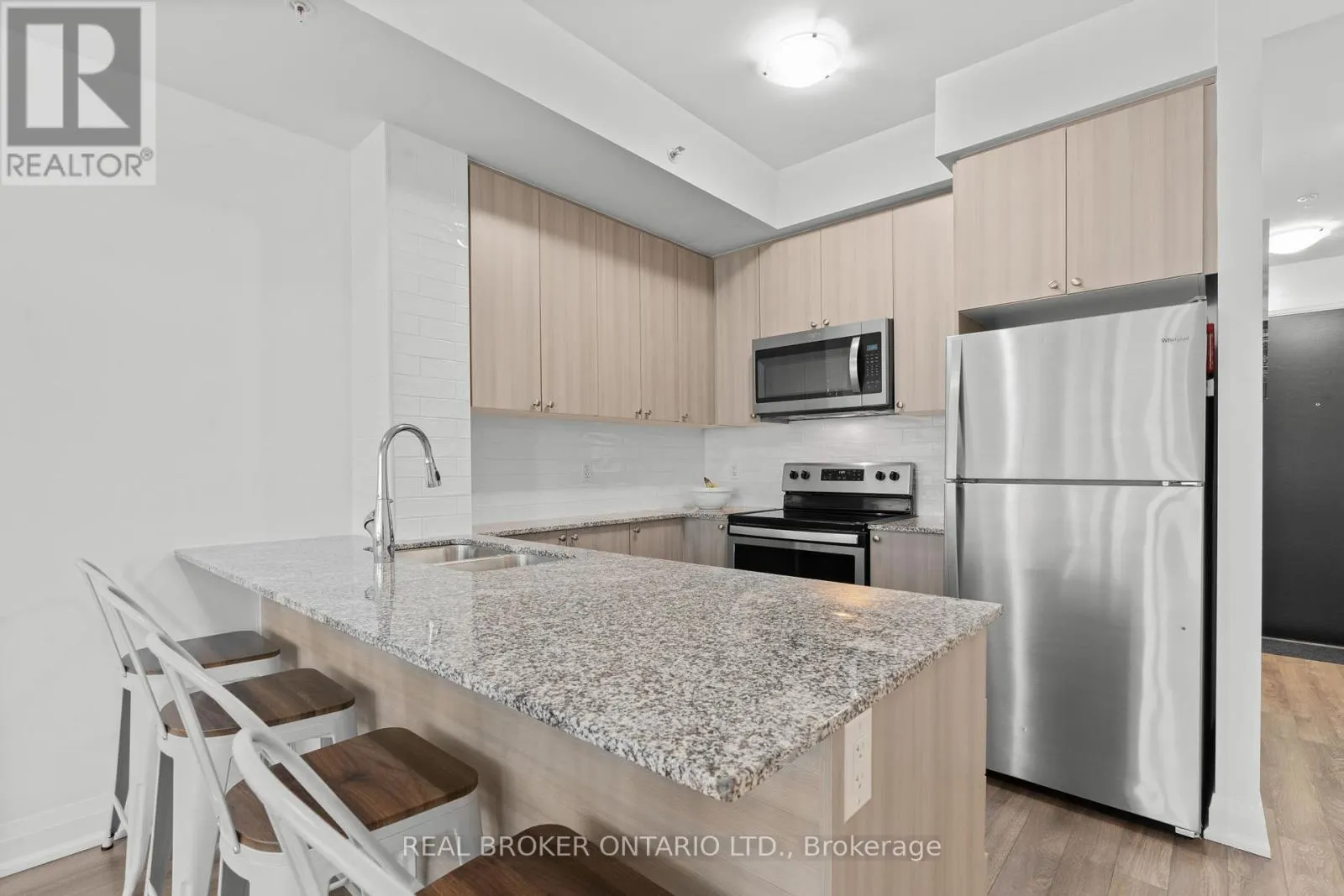 408 - 65 YORKLAND BOULEVARD