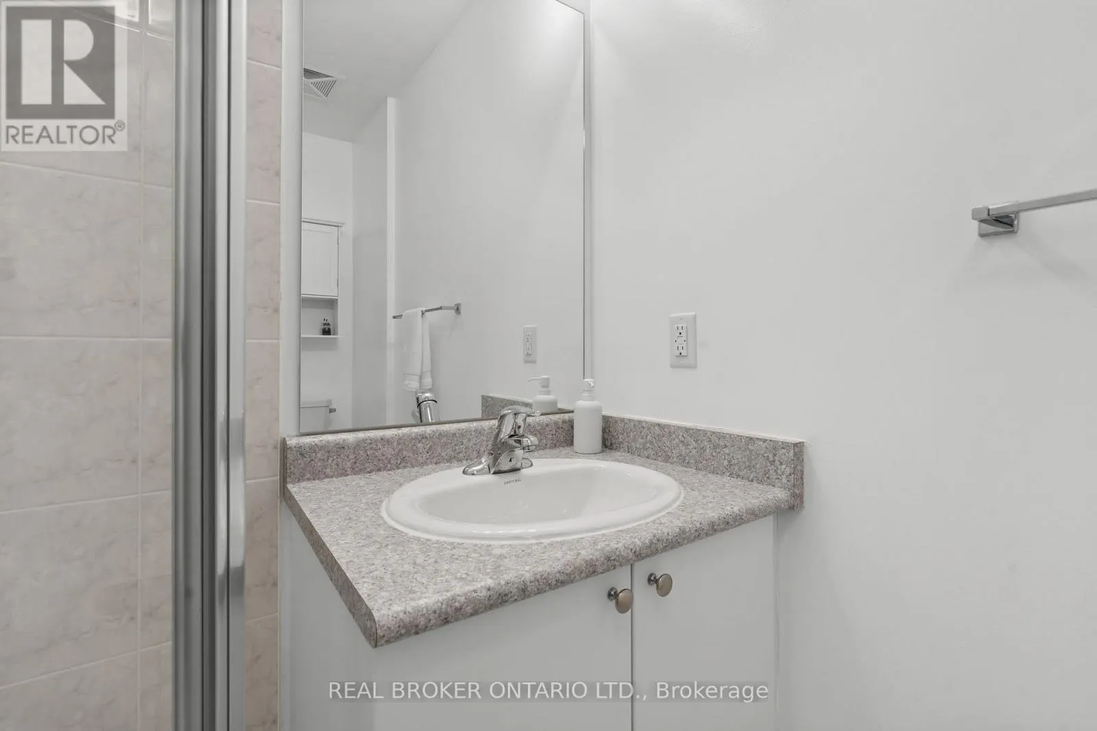 408 - 65 YORKLAND BOULEVARD
