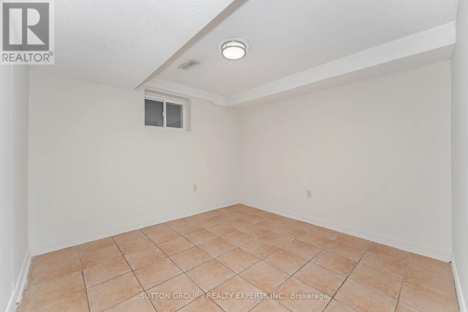 3783 KEENAN CRESCENT