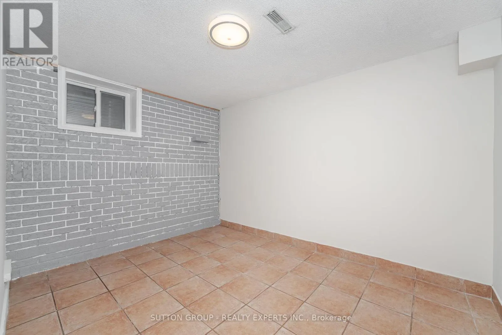 3783 KEENAN CRESCENT