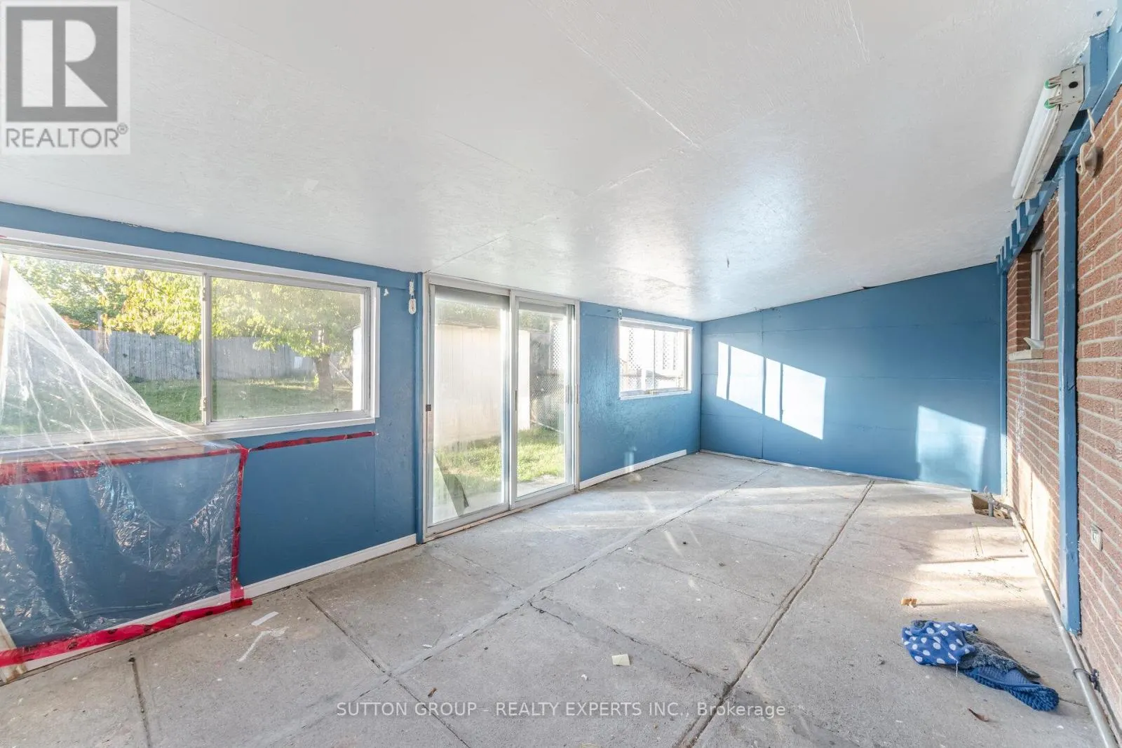 3783 KEENAN CRESCENT