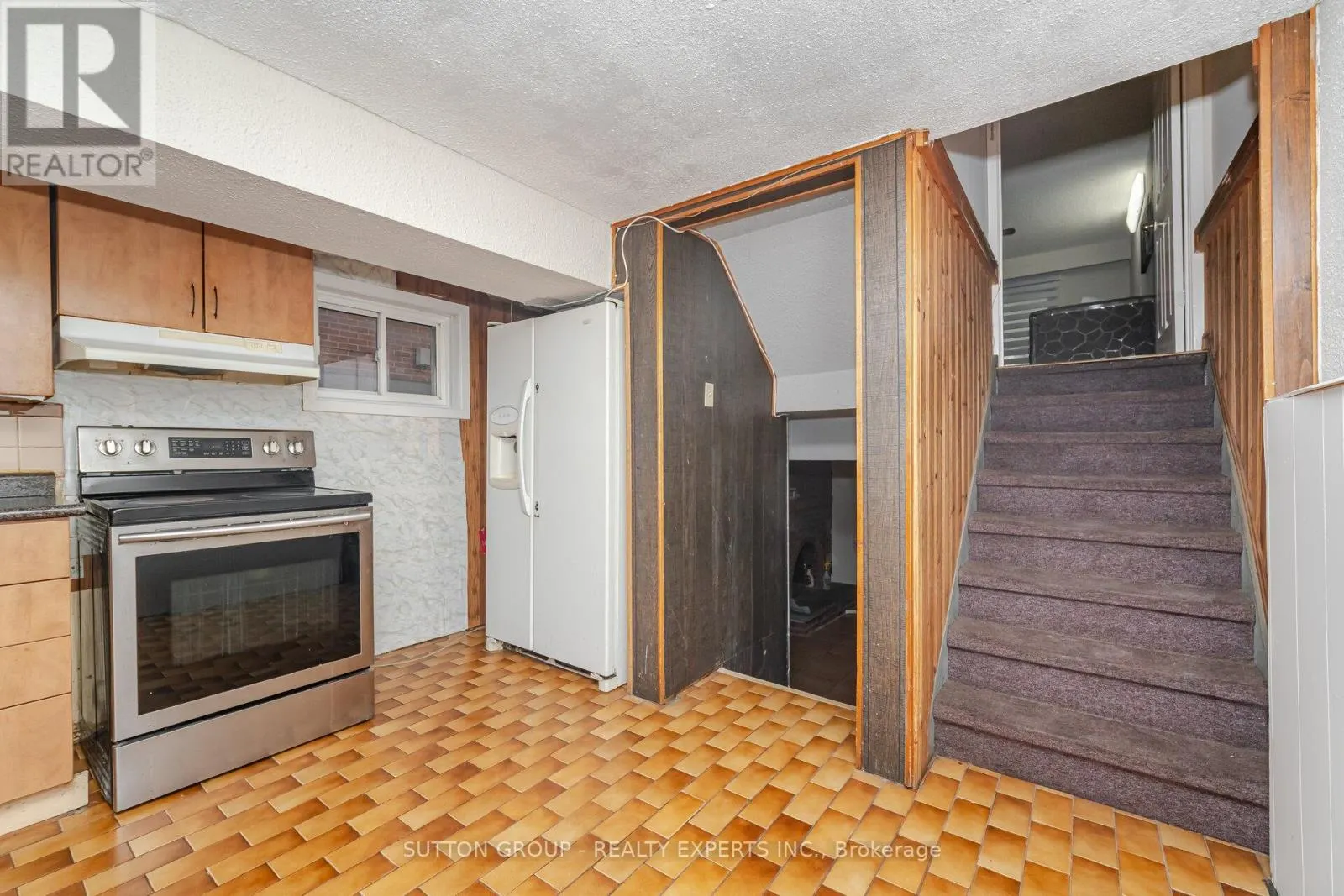3783 KEENAN CRESCENT