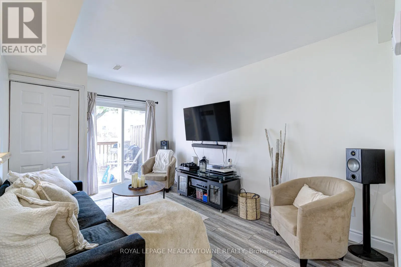 64 - 64 STEWART MACLAREN ROAD