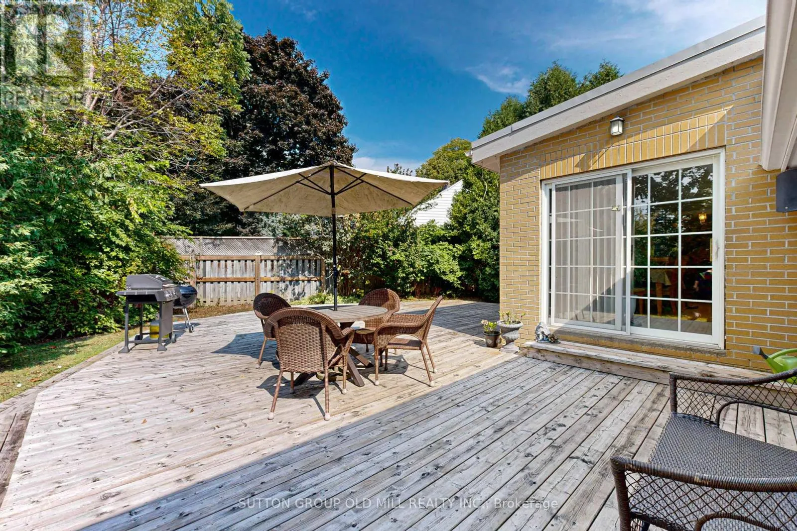 2 BYWOOD DRIVE