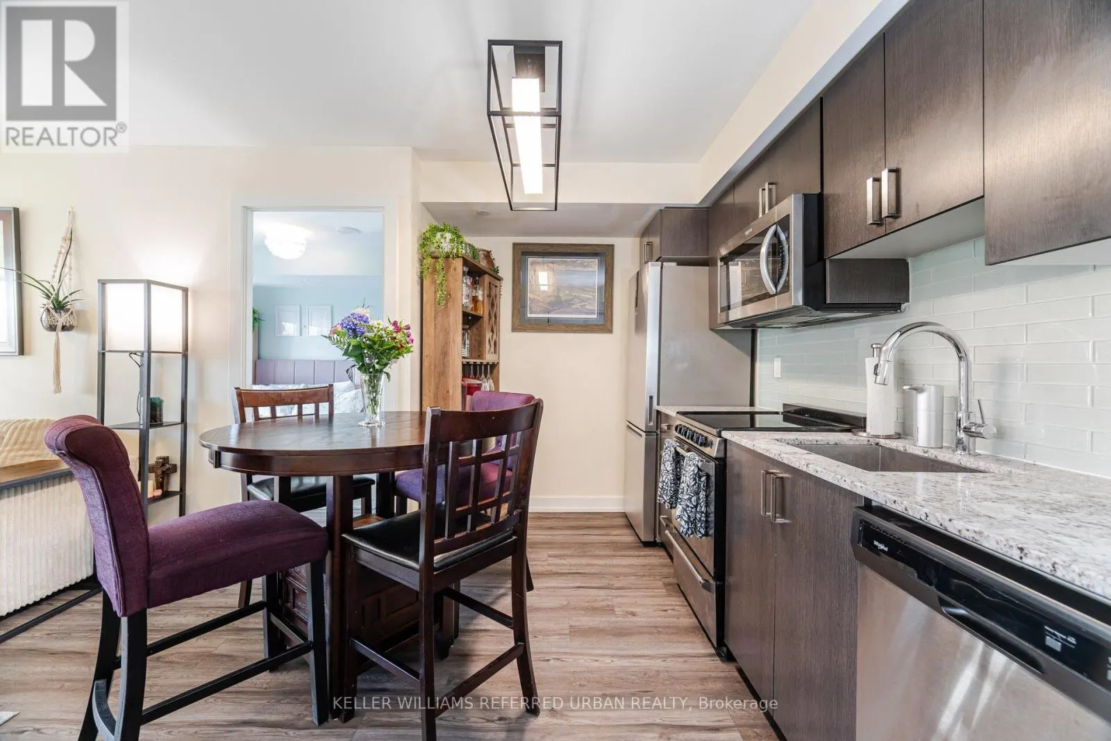 1807 - 10 WILBY CRESCENT