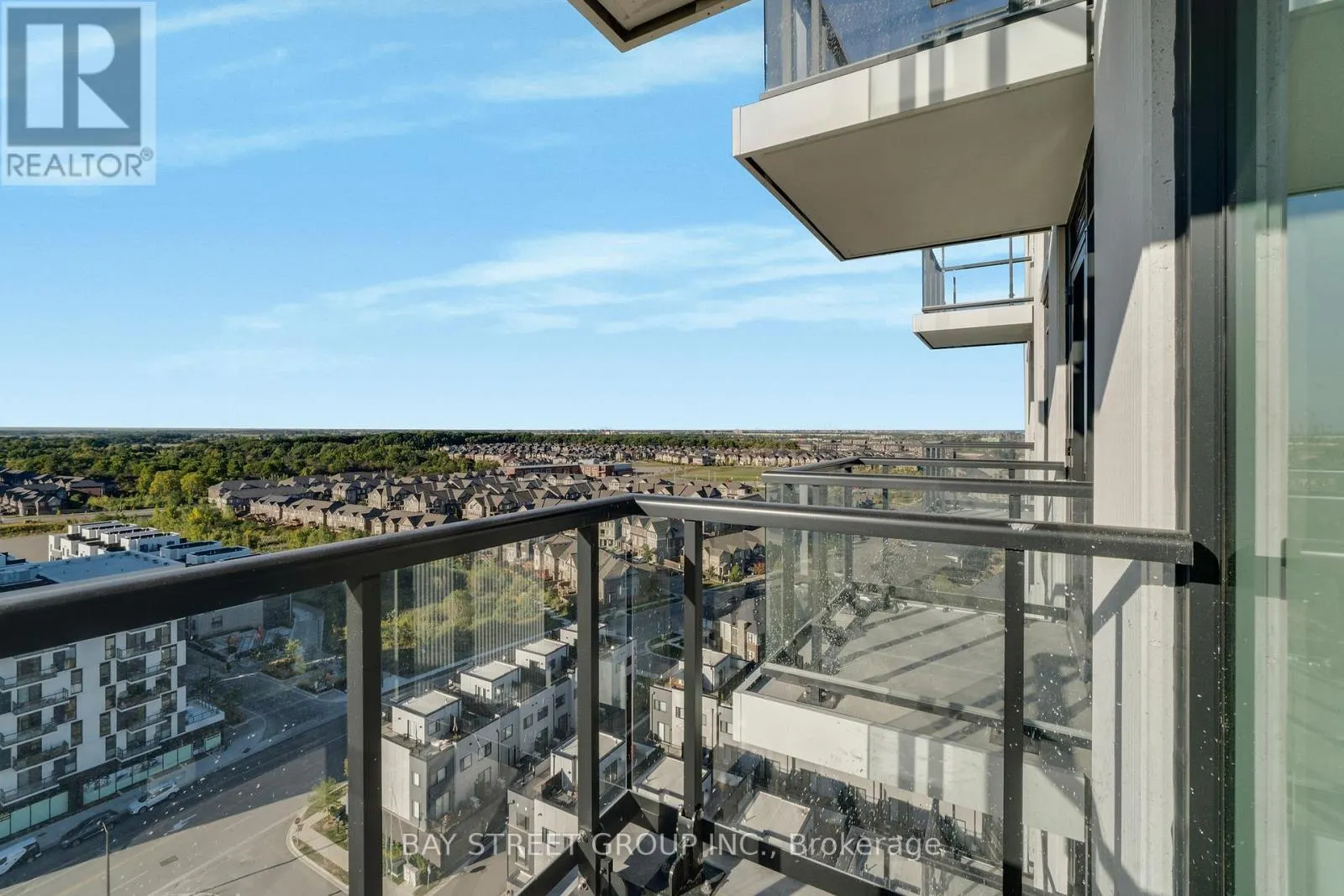 1505 - 3079 TRAFALGAR ROAD