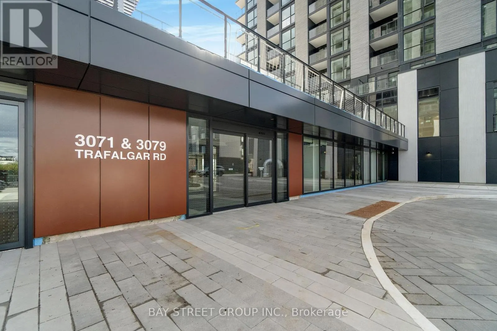 1505 - 3079 TRAFALGAR ROAD