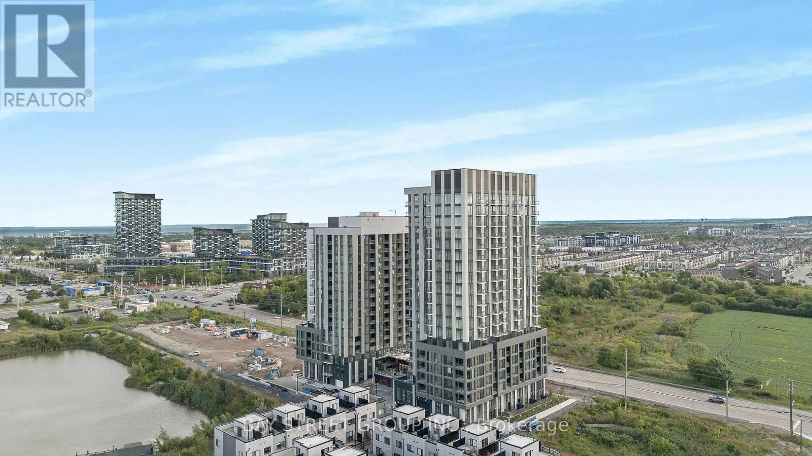 1505 - 3079 TRAFALGAR ROAD