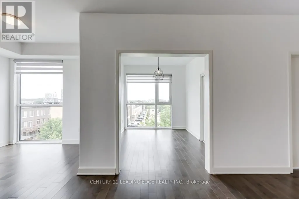 411 - 150 SABINA DRIVE