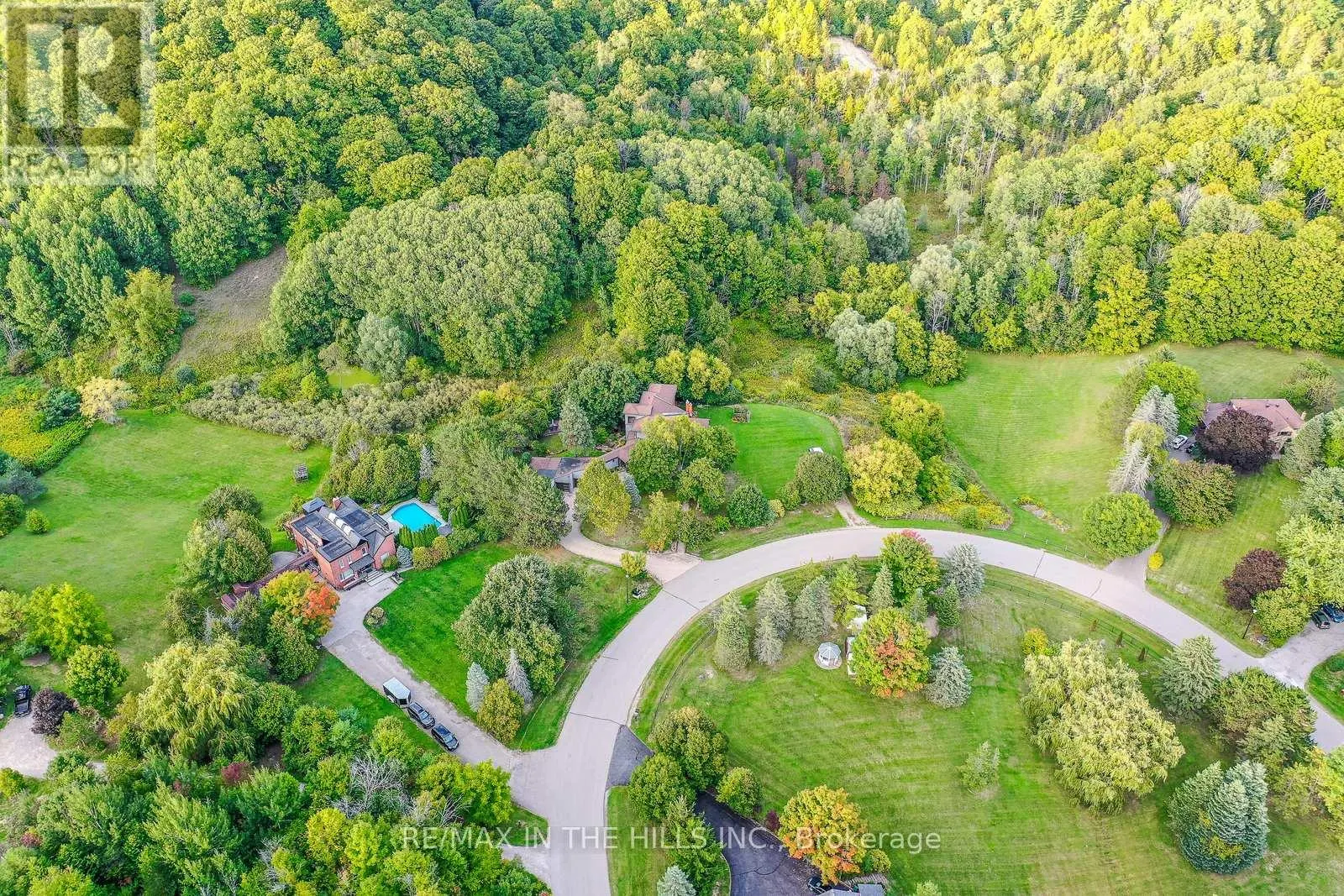 21 BARTLEY DRIVE