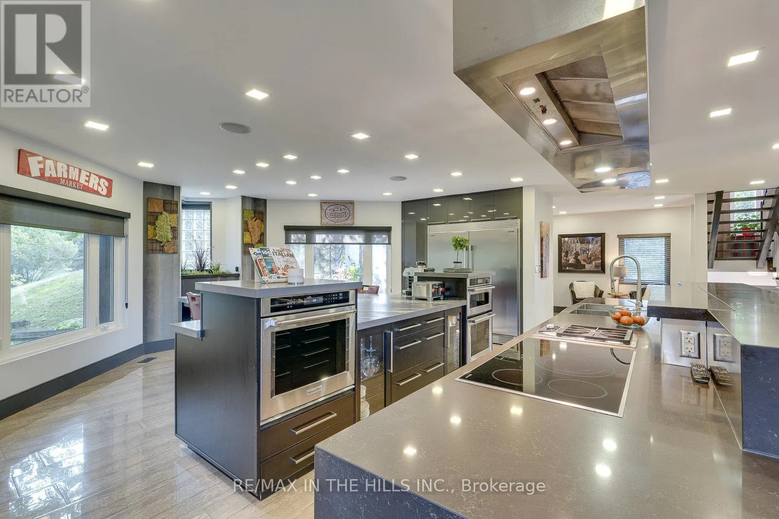 21 BARTLEY DRIVE