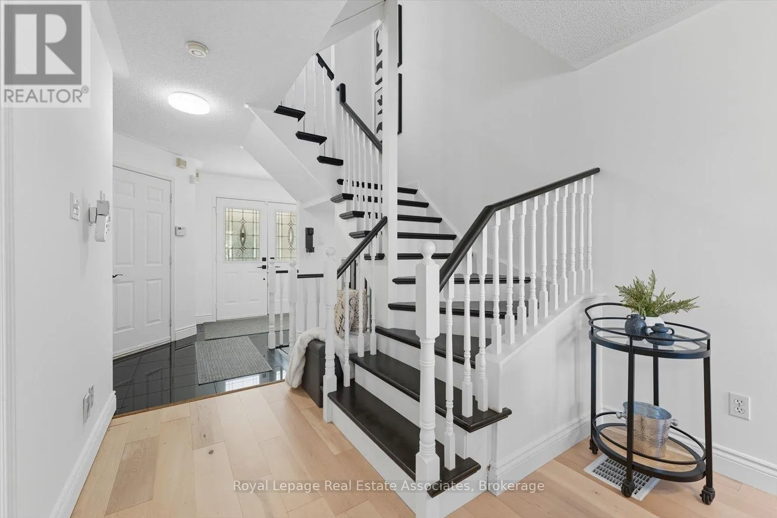 443 STONETREE COURT