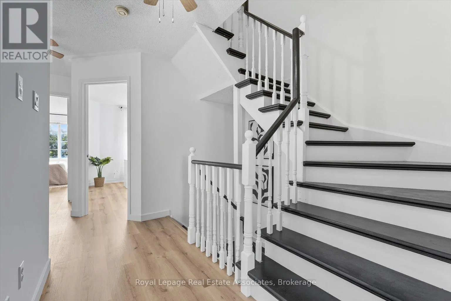443 STONETREE COURT