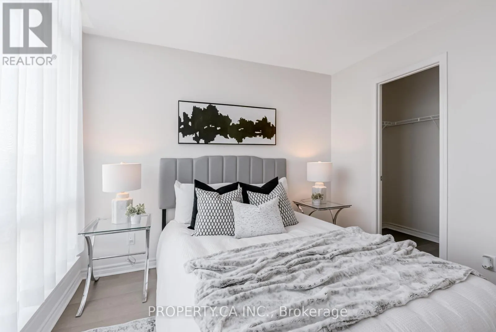 704 - 2522 KEELE STREET