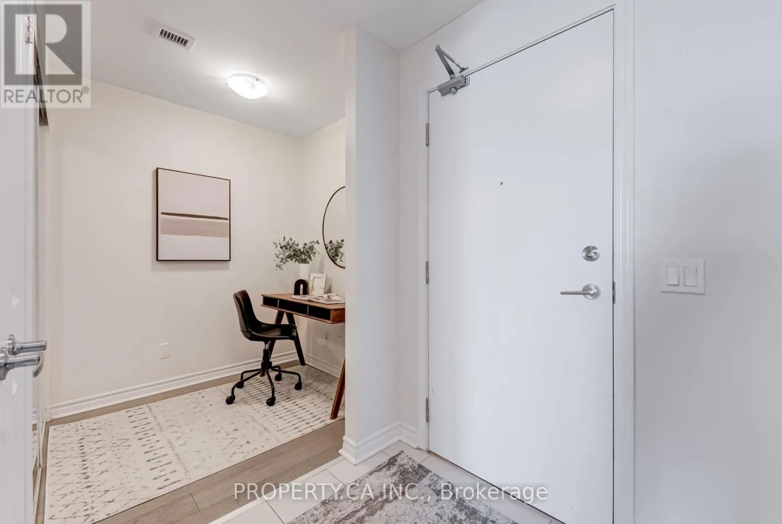 704 - 2522 KEELE STREET