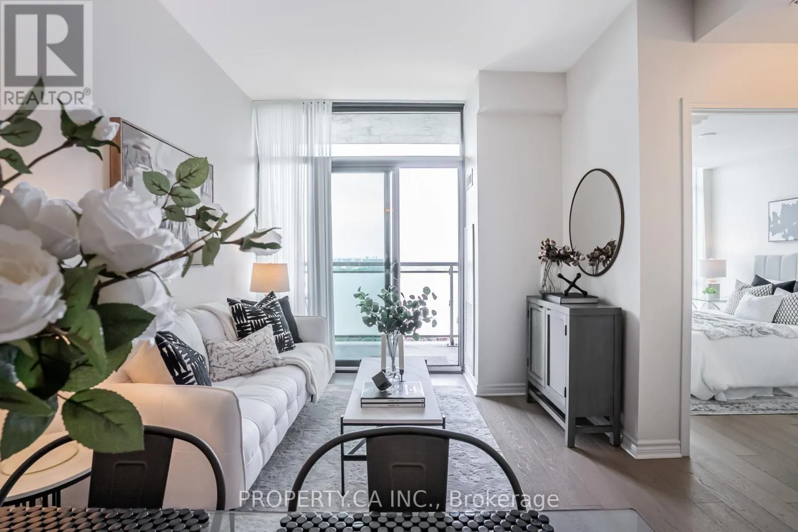 704 - 2522 KEELE STREET