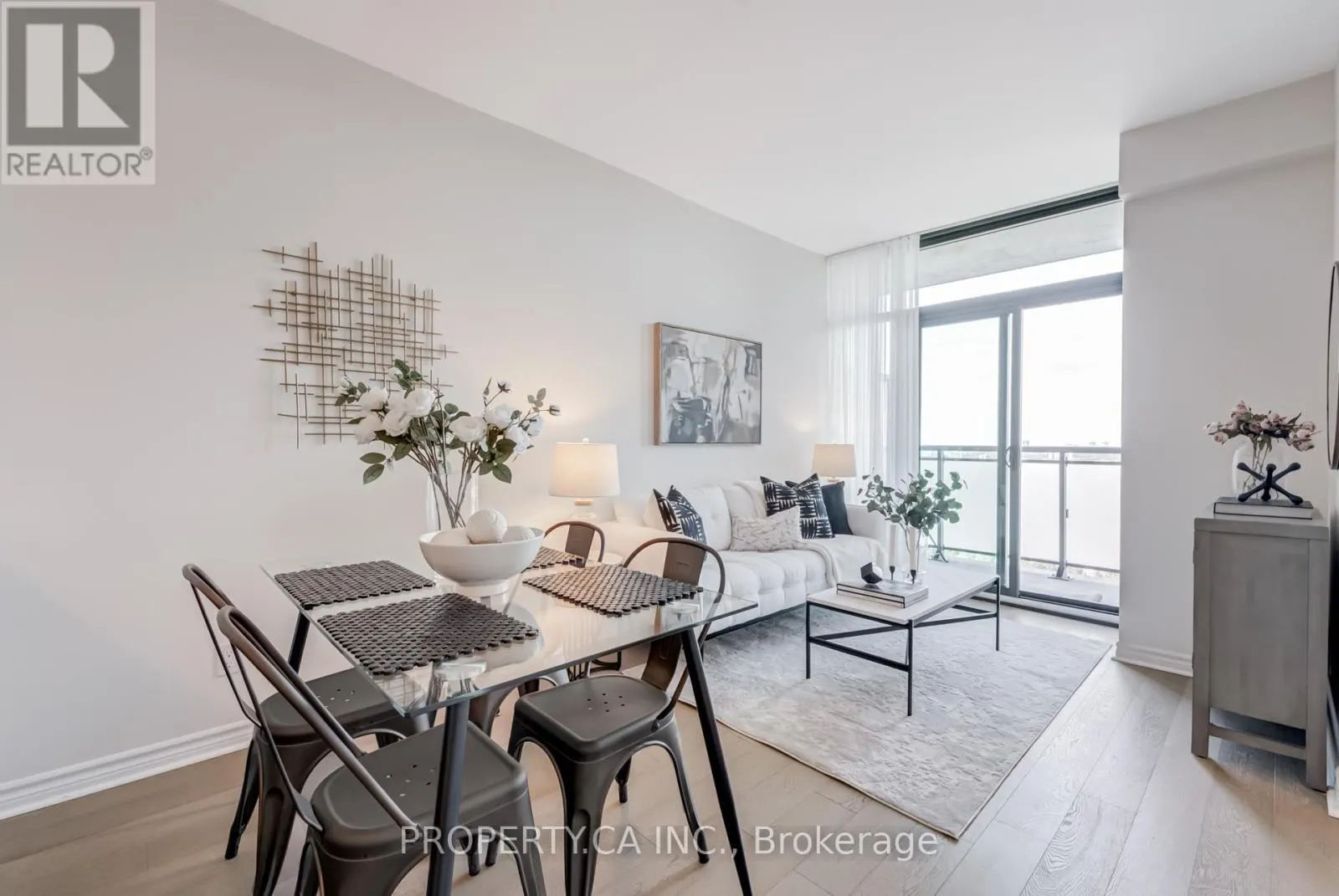 704 - 2522 KEELE STREET