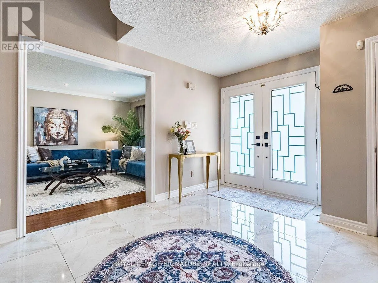 1206 GLENASHTON DRIVE