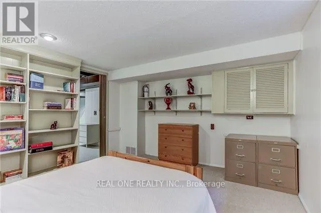 1268 LORNE PARK ROAD