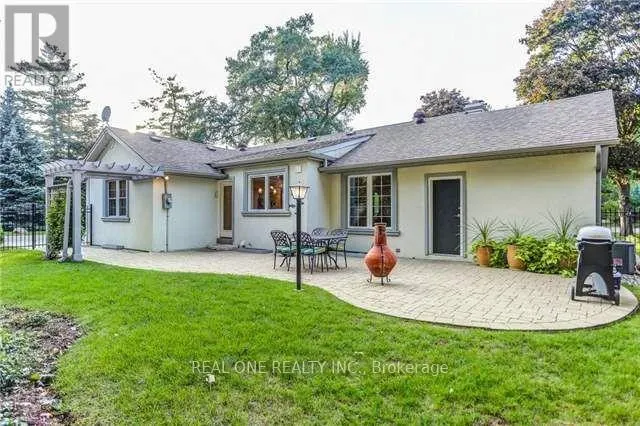 1268 LORNE PARK ROAD