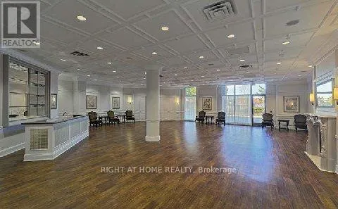 521 - 25 KINGSBRIDGE GARDEN CIRCLE