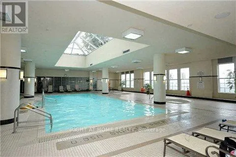 521 - 25 KINGSBRIDGE GARDEN CIRCLE