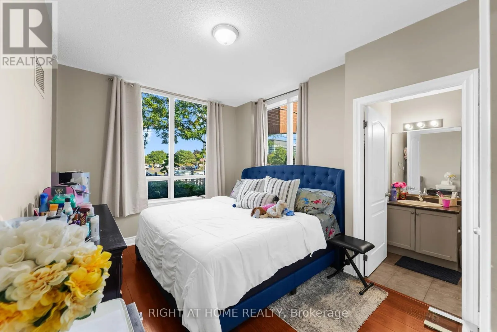 105 - 2772 KEELE STREET
