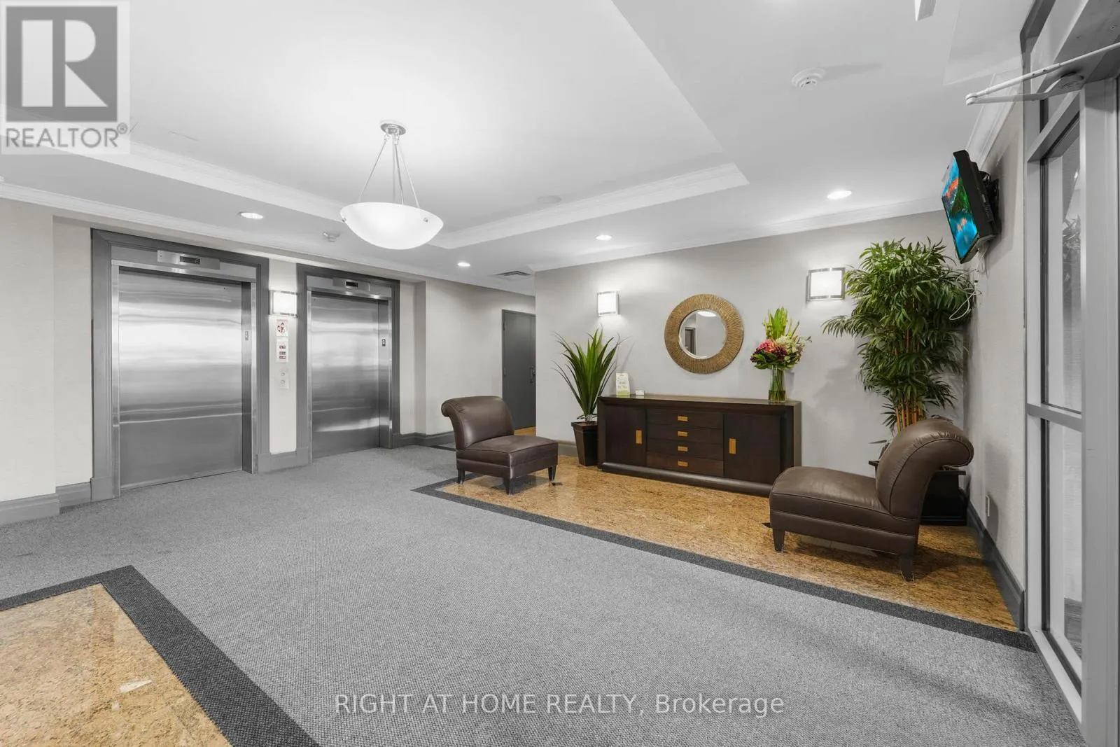 105 - 2772 KEELE STREET