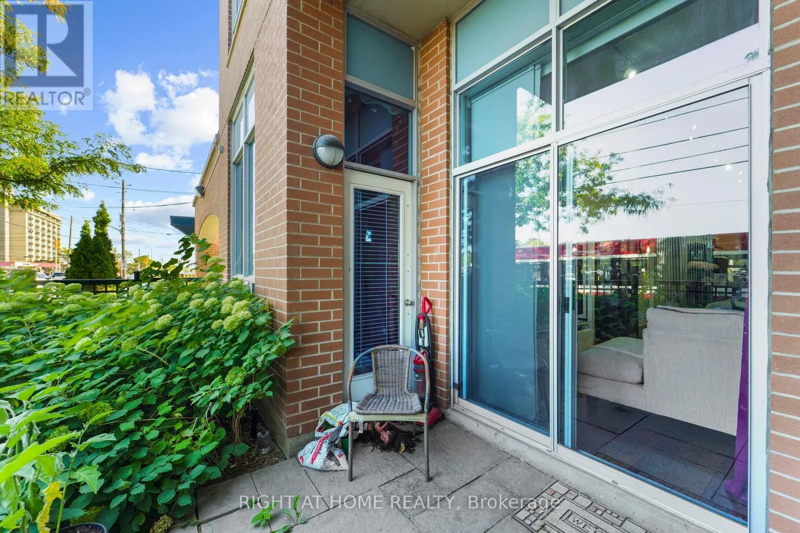 105 - 2772 KEELE STREET