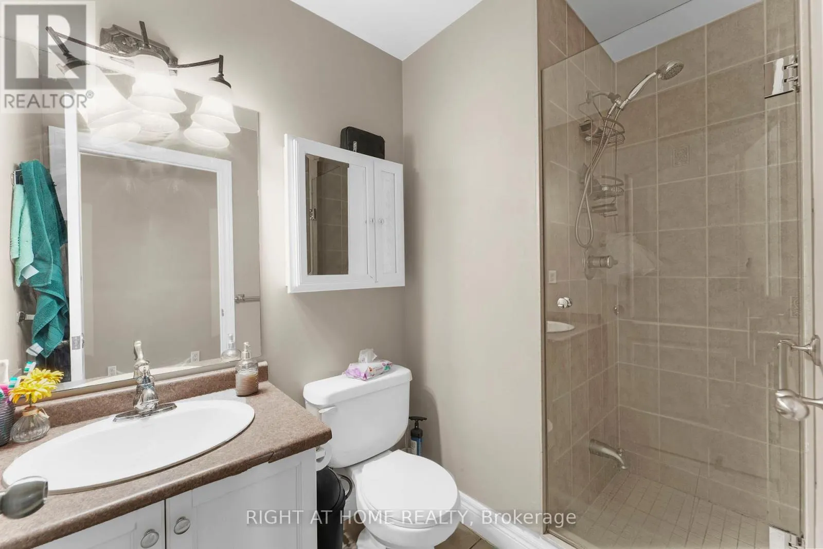 105 - 2772 KEELE STREET