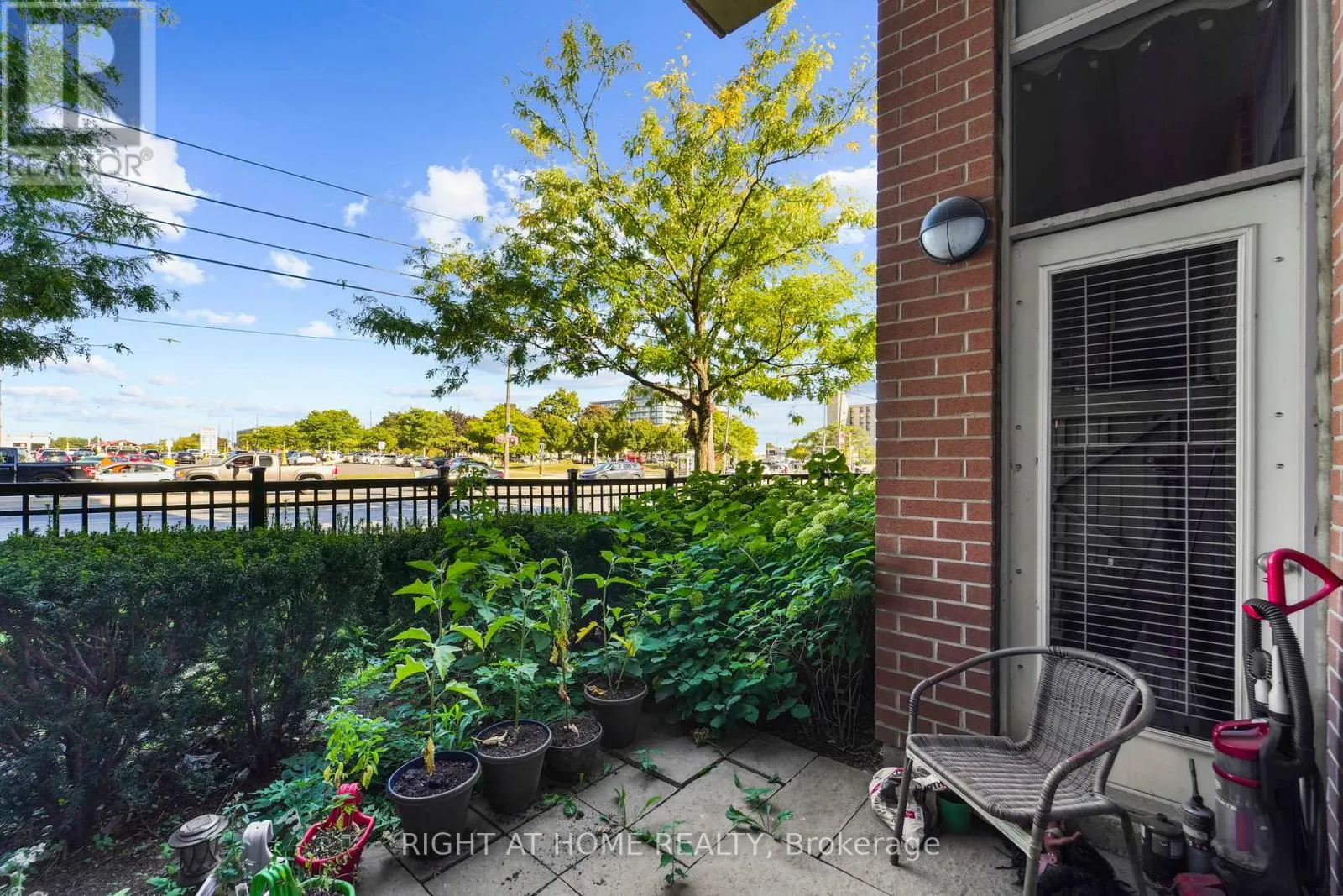 105 - 2772 KEELE STREET