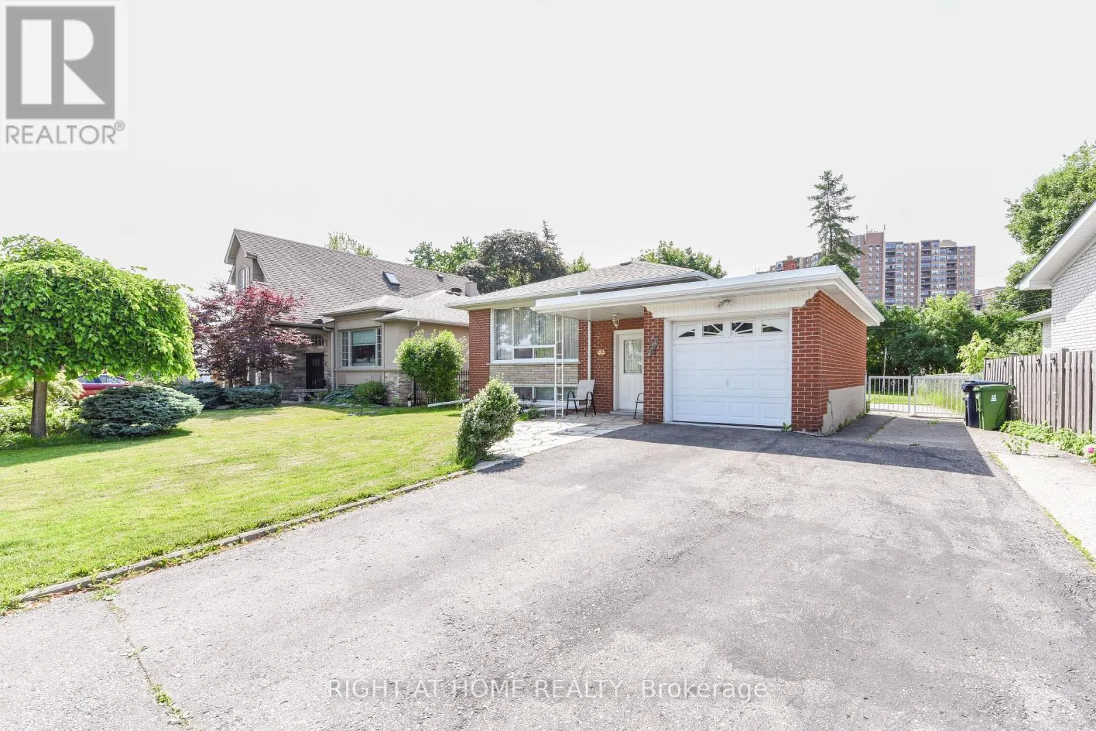 44 BIRGITTA CRESCENT