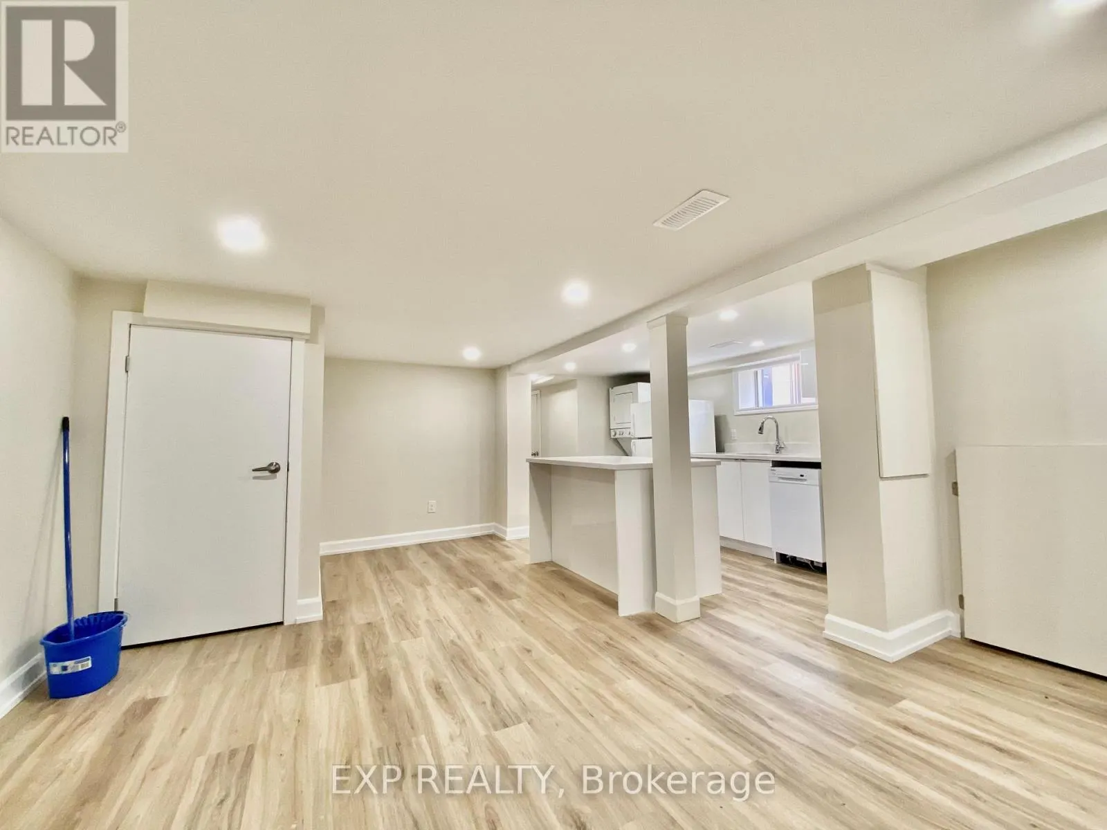 158 HALLMARK AVENUE