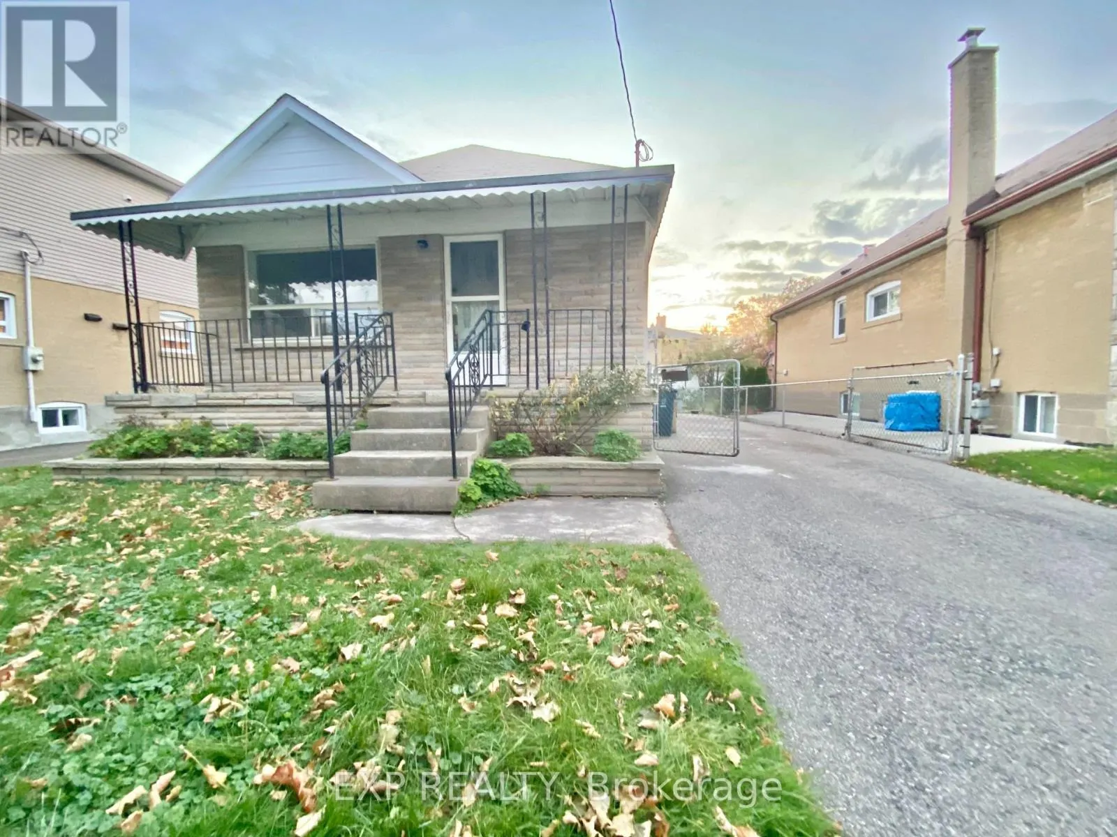 158 HALLMARK AVENUE
