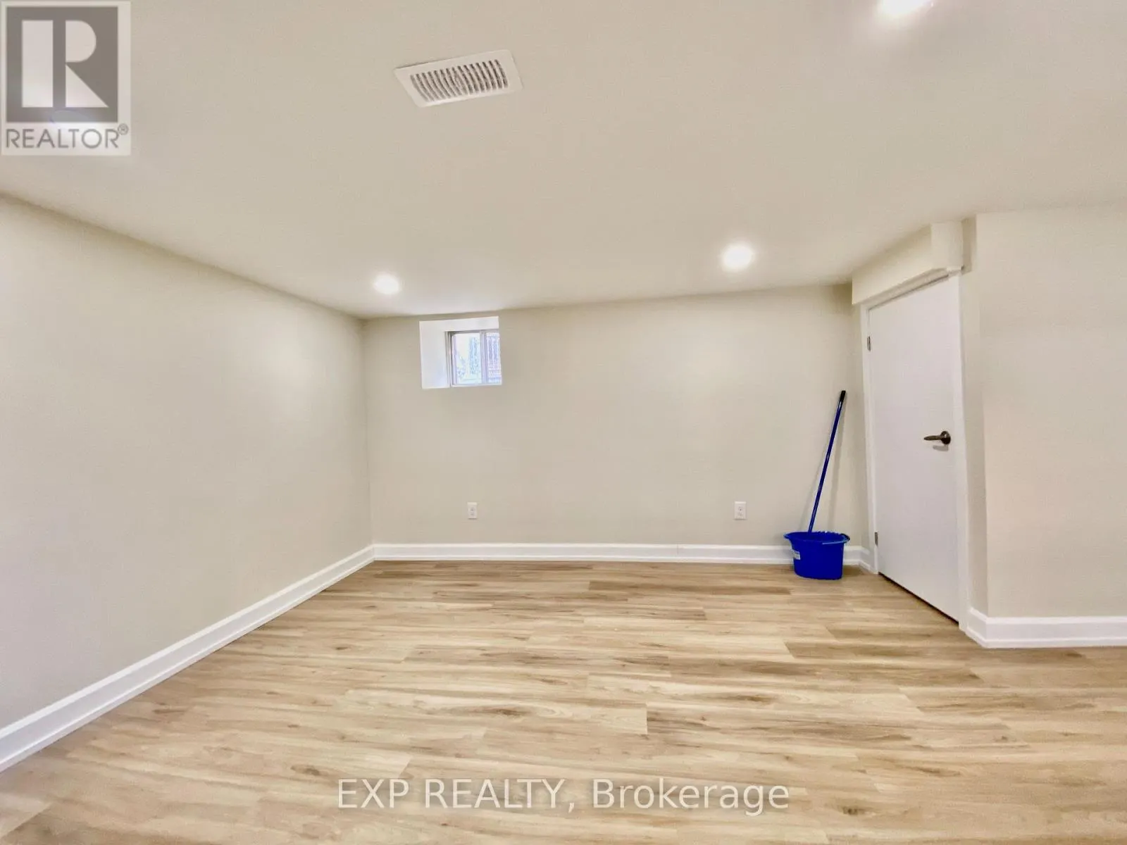 158 HALLMARK AVENUE