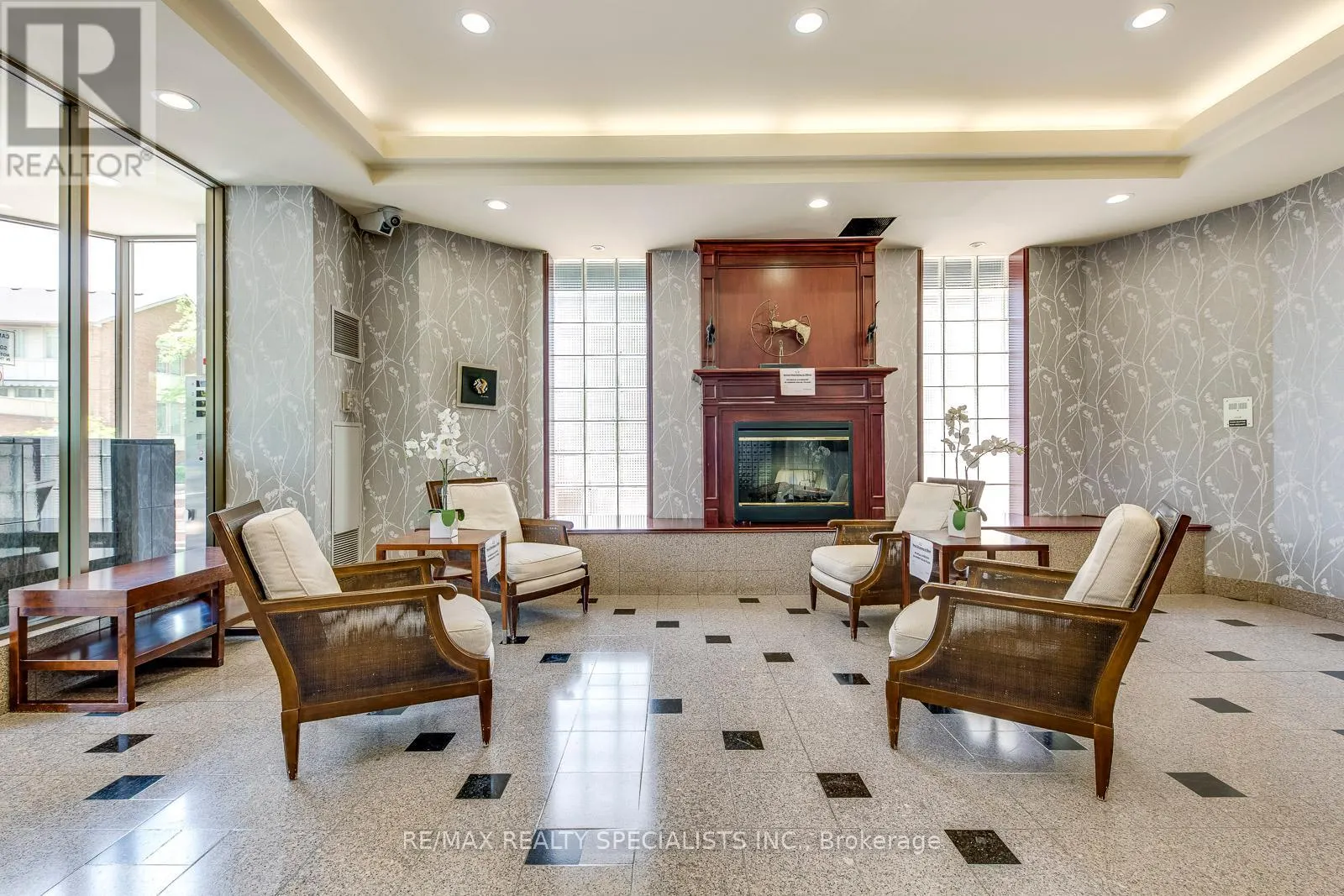 1911 - 3605 KARIYA DRIVE