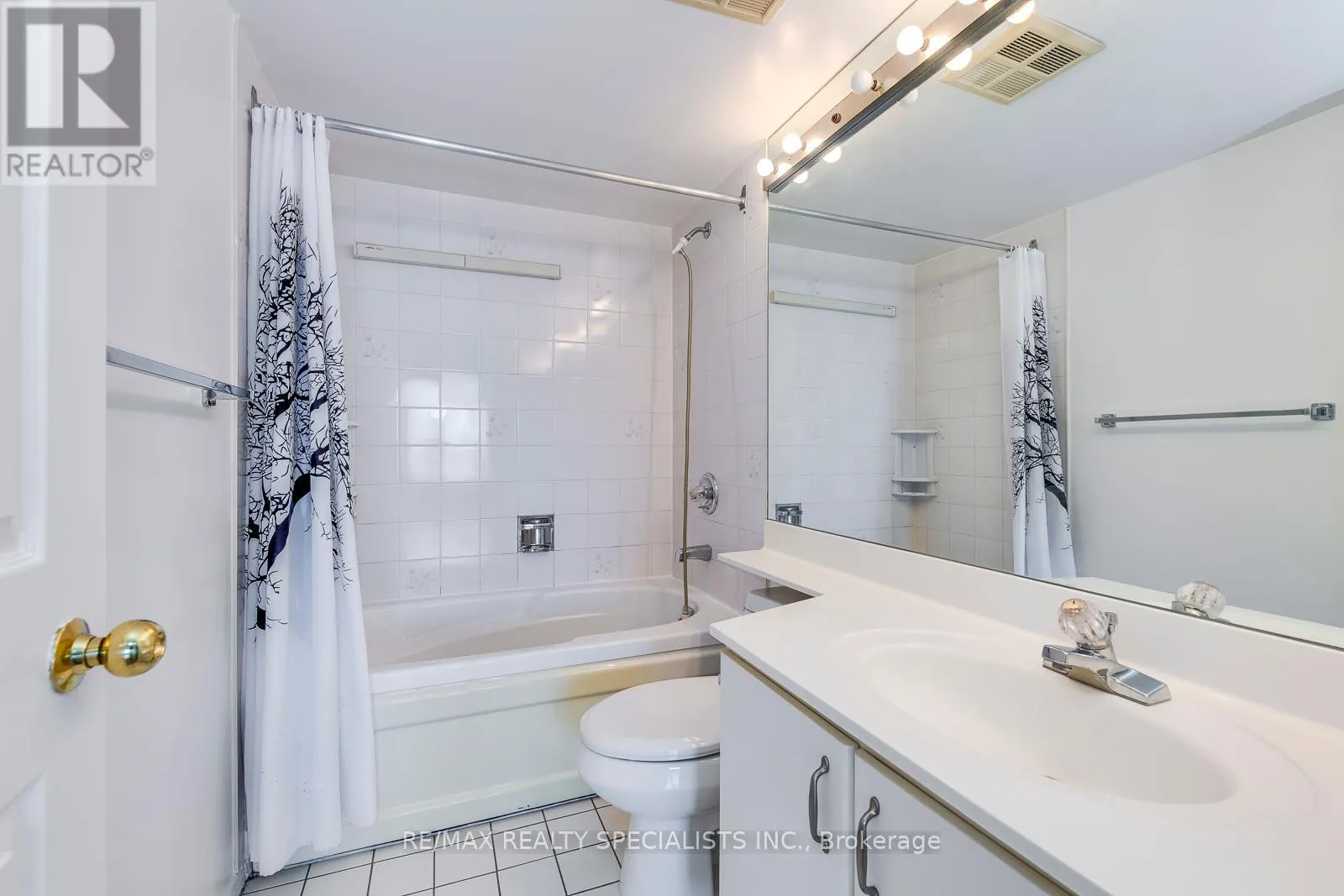 1911 - 3605 KARIYA DRIVE