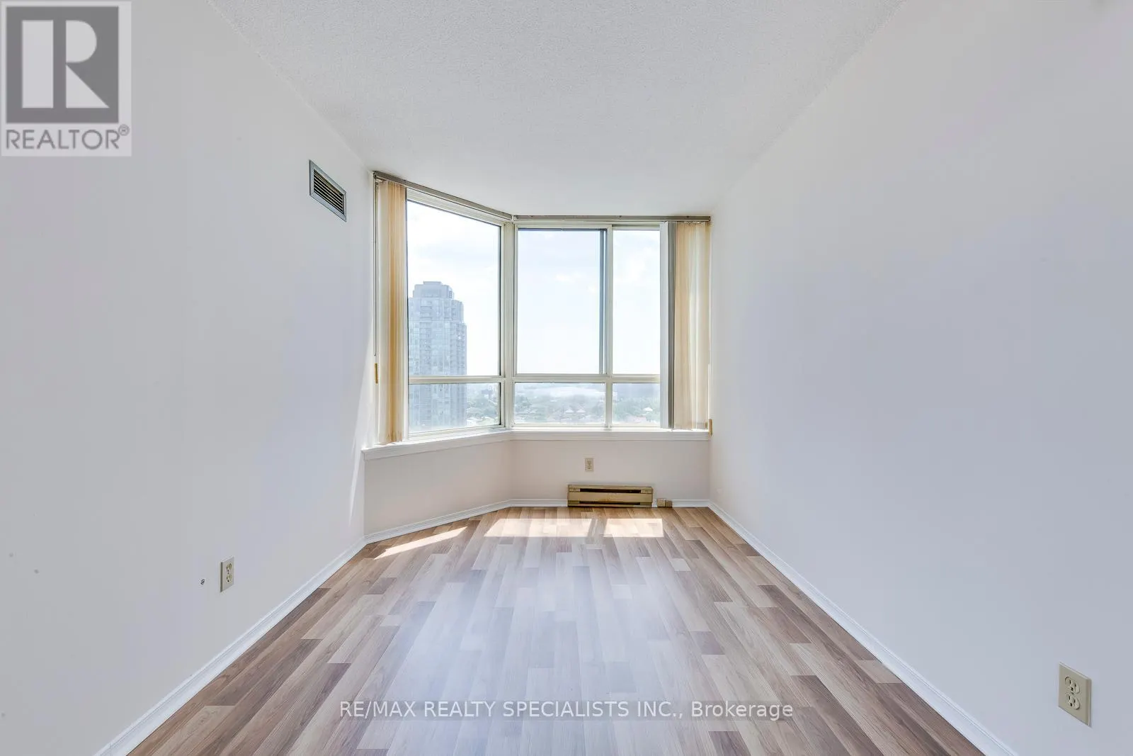1911 - 3605 KARIYA DRIVE