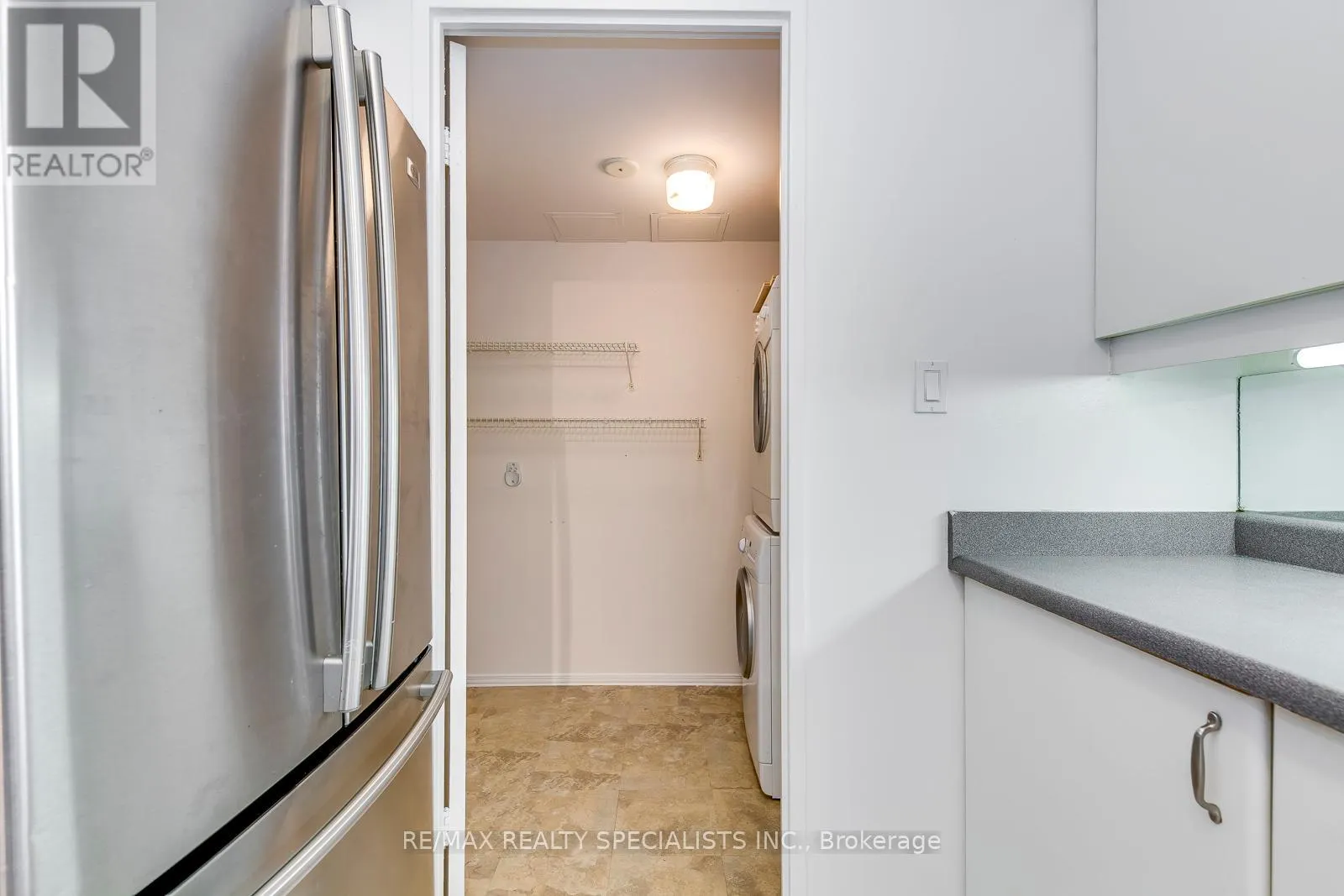 1911 - 3605 KARIYA DRIVE